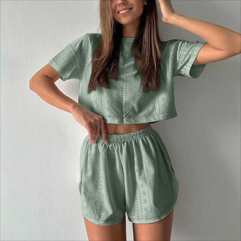 2Pcs Casual Hollow Suit with Short-Sleeved Crop Top and Elastic Slit Shorts Summer Fashion Sport Clothing for Women